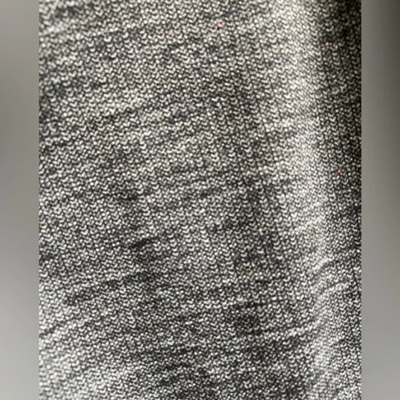 Lululemon Athletica heather black yoga leggings Sz 8 - Picture 3 of 10